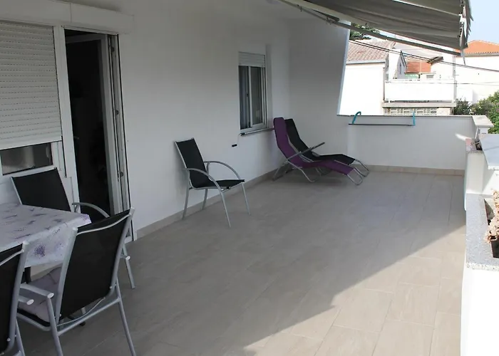 Serene Sea View Krk With Balcony - Two Bedroom With Sea View And Balcony